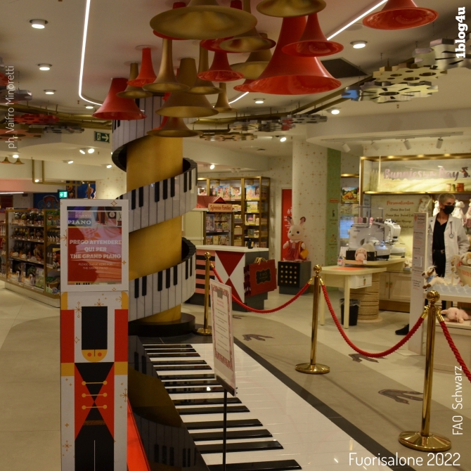 FAO Schwarz dal 1862 (Fuorisalone 2022) - Gabriella Ruggieri & partners